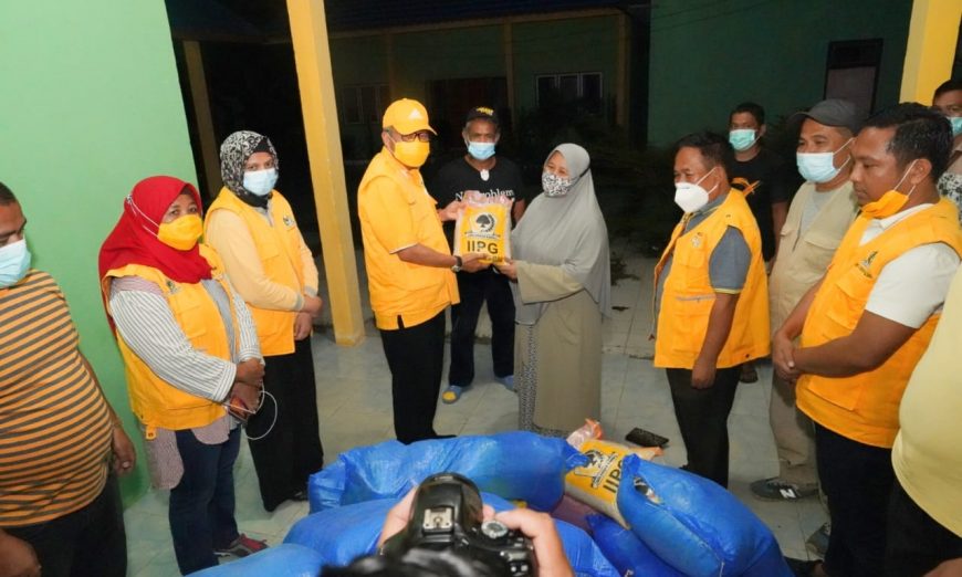 Tim Golkar Sulsel Peduli Salurkan Bantuan Ketum Golkar dan IIPG Hingga Pelosok Mamuju dan Majene